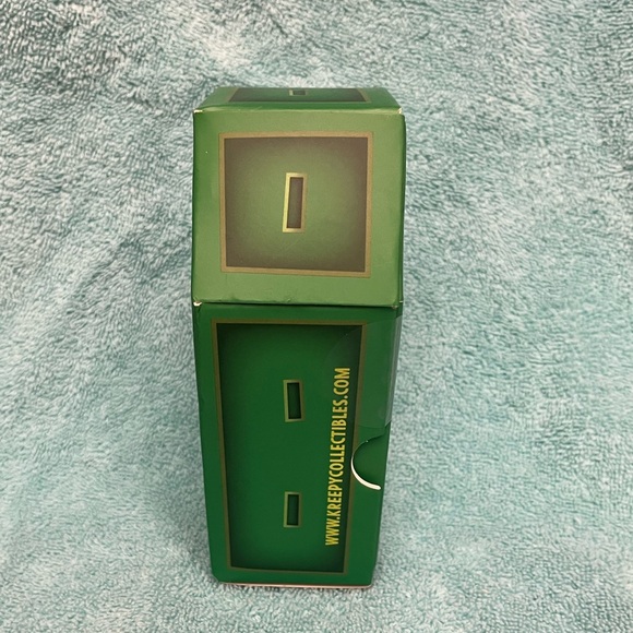 DEDDY BEARS Dripps Lil’ Coffin Dodgers. NWT. NIB. Series 3. Sealed. - Picture 2 of 5